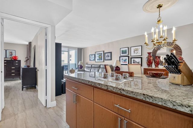 1670 Bay Road 3F, Miami Beach, FL 33139