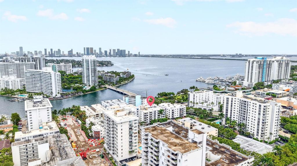 1670 Bay Road 3F, Miami Beach, FL 33139