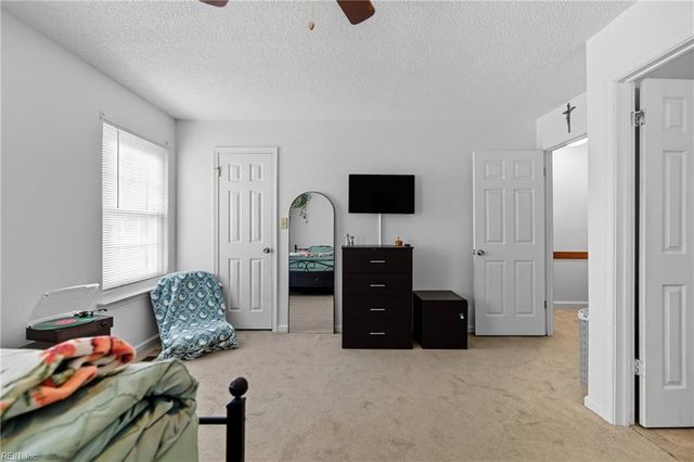 5276 Settlers Park DR, Virginia Beach, VA 23464