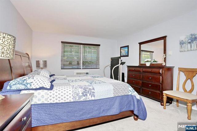 66 S Franklin 59, Ramsey, NJ 07446