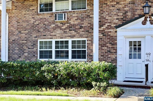 66 S Franklin 59, Ramsey, NJ 07446