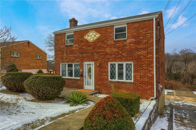 3091 Woodridge Dr, Whitehall, PA 15227