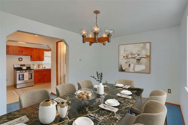 3091 Woodridge Dr, Whitehall, PA 15227