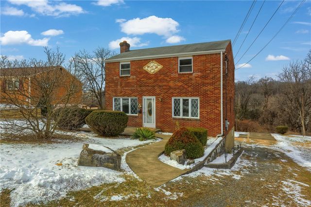 3091 Woodridge Dr, Whitehall, PA 15227