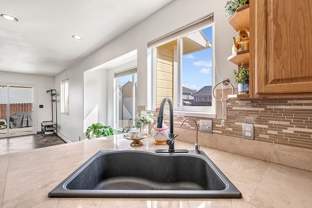 728 N Valley Drive, Grand Junction, CO 81505