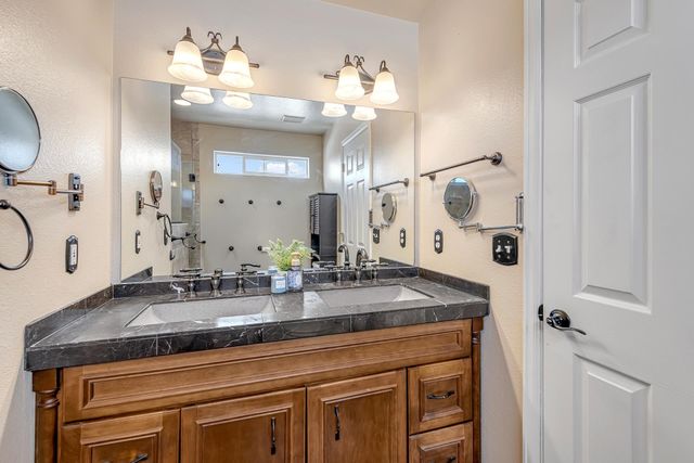 728 N Valley Drive, Grand Junction, CO 81505