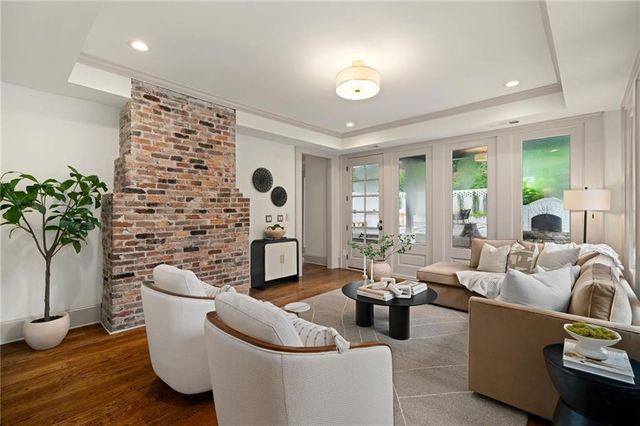 3230 W Andrews Drive, Atlanta, GA 30305
