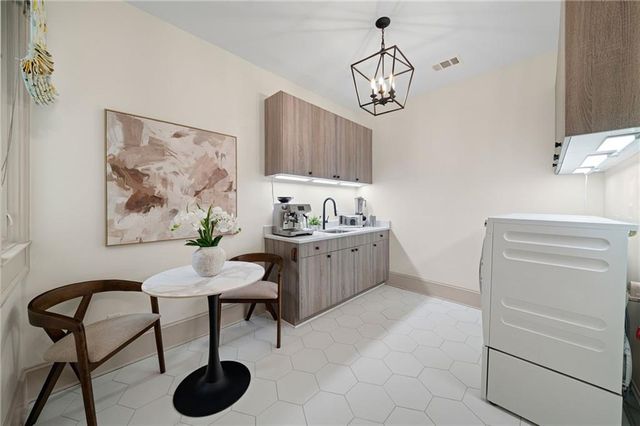 3230 W Andrews Drive, Atlanta, GA 30305