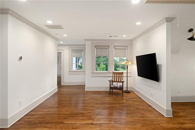 3230 W Andrews Drive, Atlanta, GA 30305
