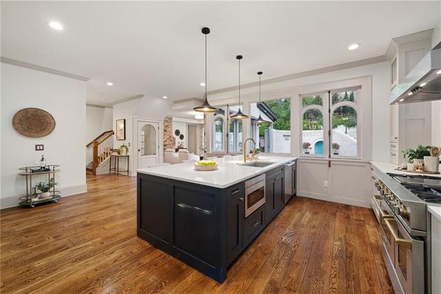 3230 W Andrews Drive, Atlanta, GA 30305