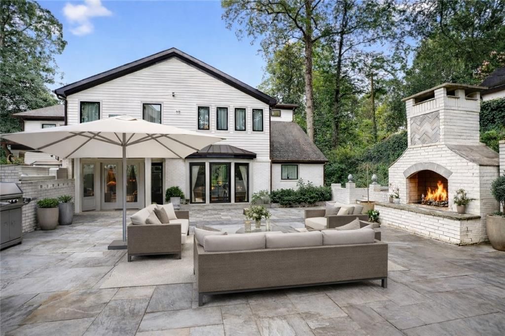 3230 W Andrews Drive, Atlanta, GA 30305