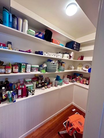 805 Washington Street 2, Brookline, MA 02446