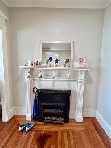 805 Washington Street 2, Brookline, MA 02446