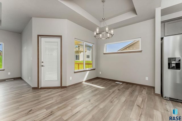 1716 N Concord Dr Drive, Sioux Falls, SD 57110