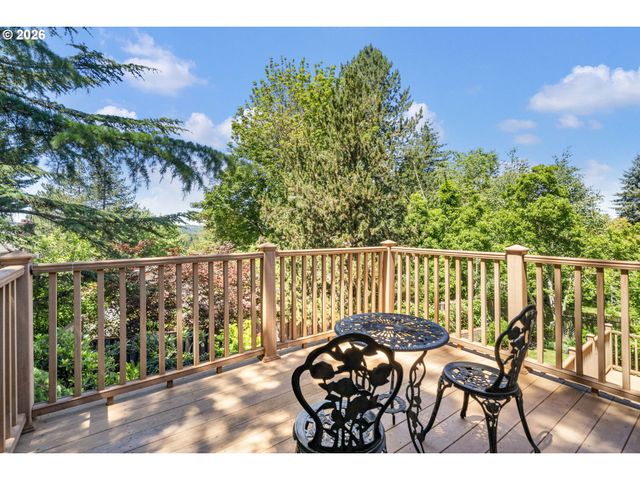 1105 Sw 10TH Dr, Gresham, OR 97080