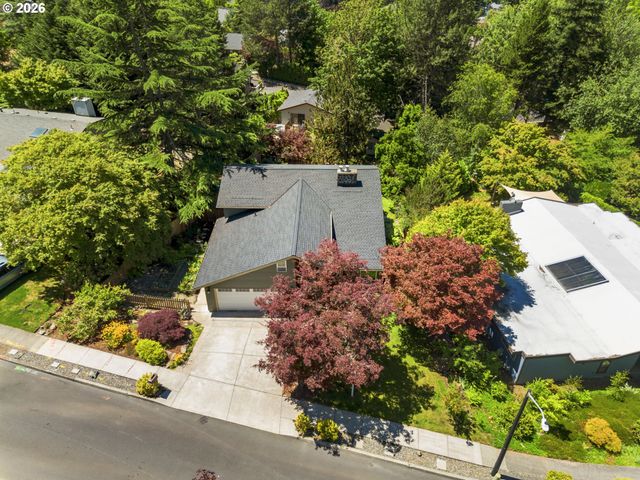 1105 Sw 10TH Dr, Gresham, OR 97080