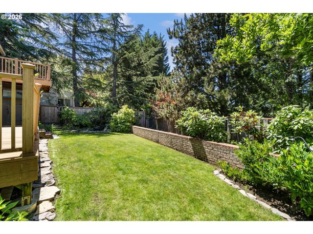 1105 Sw 10TH Dr, Gresham, OR 97080