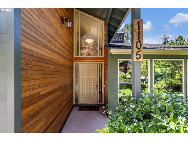 1105 Sw 10TH Dr, Gresham, OR 97080