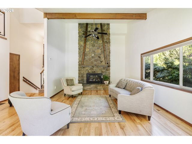 1105 Sw 10TH Dr, Gresham, OR 97080