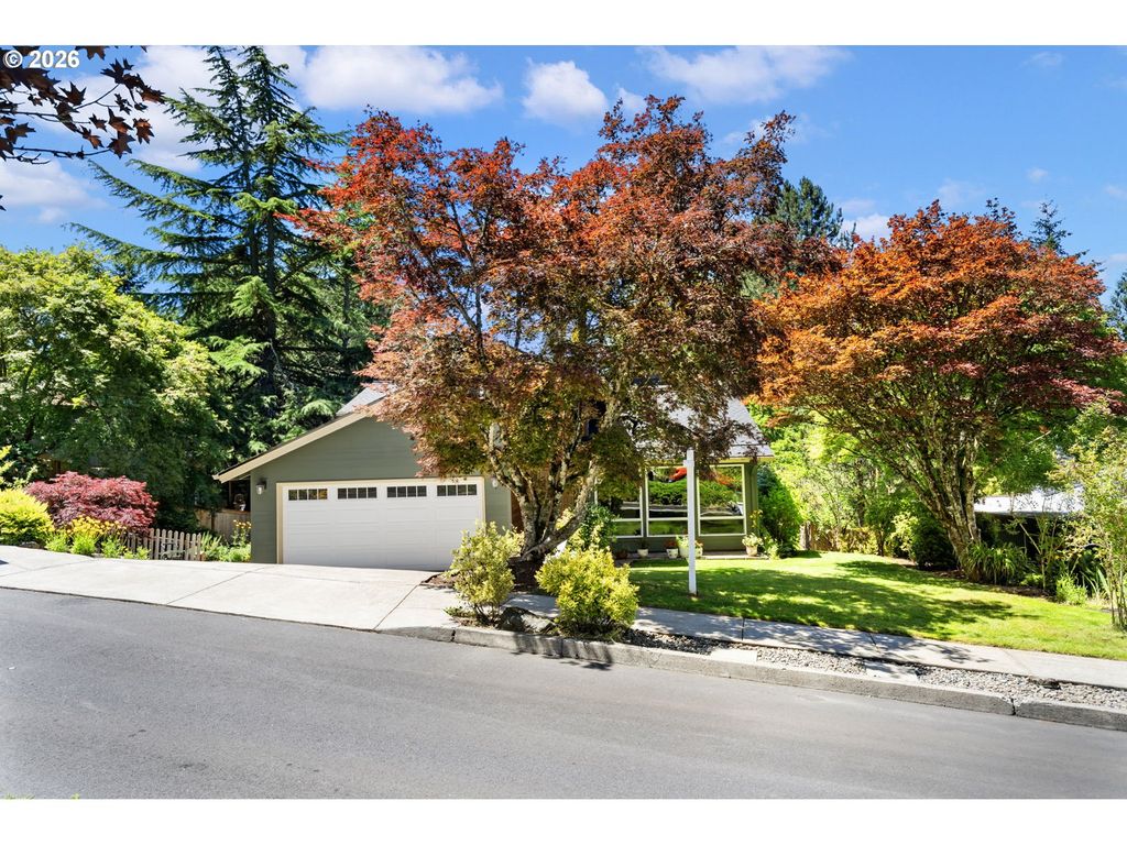 1105 Sw 10TH Dr, Gresham, OR 97080