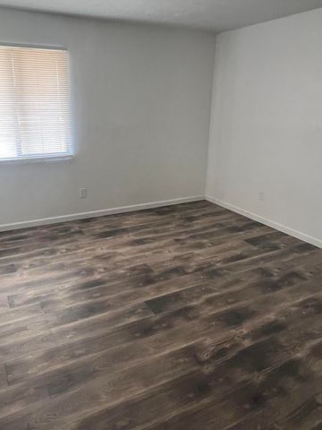 2596 Harvard Drive SE, Rio Rancho, NM 87124