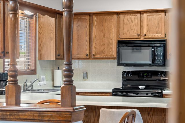 3 Port Holiday Drive Unit G, Kimberling City, MO 65686