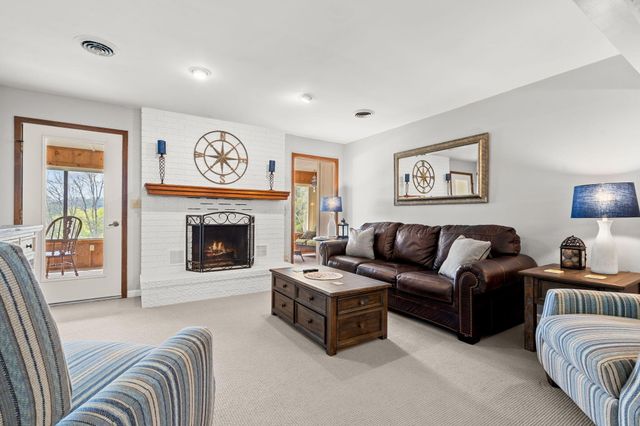 3 Port Holiday Drive Unit G, Kimberling City, MO 65686