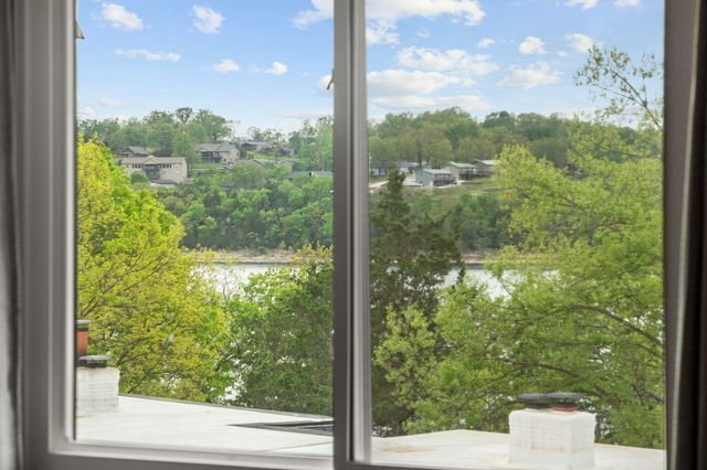 3 Port Holiday Drive Unit G, Kimberling City, MO 65686