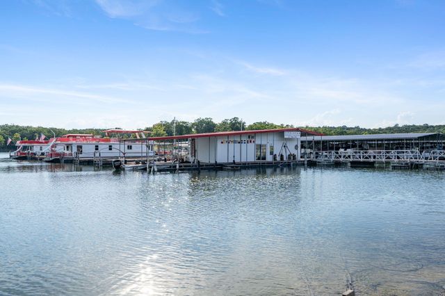 3 Port Holiday Drive Unit G, Kimberling City, MO 65686