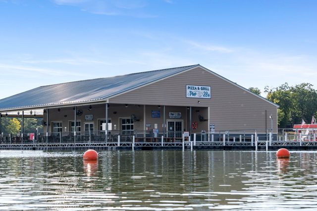 3 Port Holiday Drive Unit G, Kimberling City, MO 65686