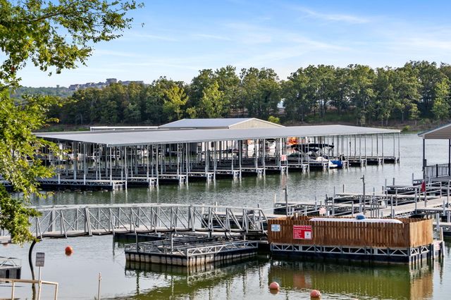 3 Port Holiday Drive Unit G, Kimberling City, MO 65686