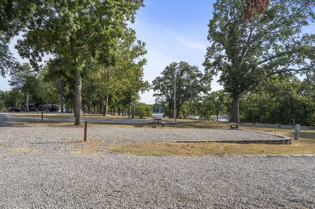 3 Port Holiday Drive Unit G, Kimberling City, MO 65686