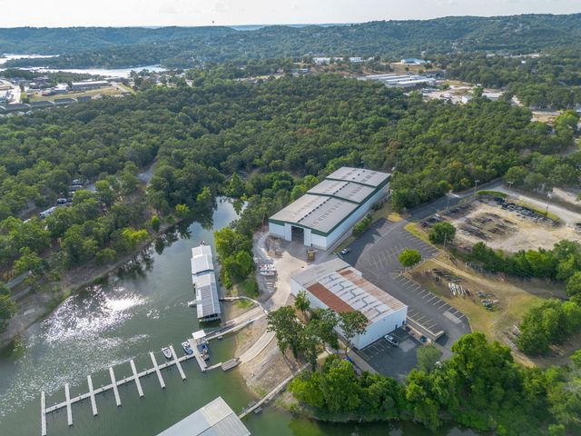 3 Port Holiday Drive Unit G, Kimberling City, MO 65686