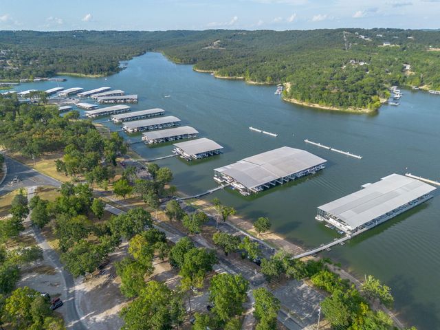 3 Port Holiday Drive Unit G, Kimberling City, MO 65686