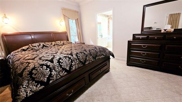 44 HIDDEN LAKES Court, Newnan, GA 30263