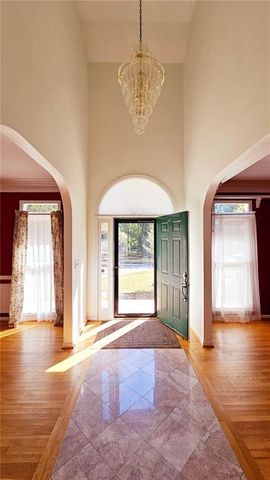 44 HIDDEN LAKES Court, Newnan, GA 30263