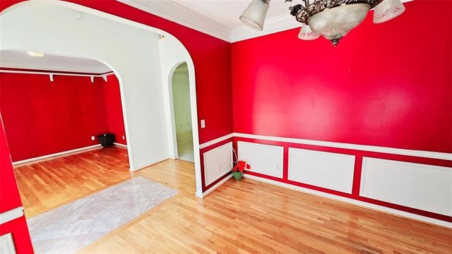 44 HIDDEN LAKES Court, Newnan, GA 30263