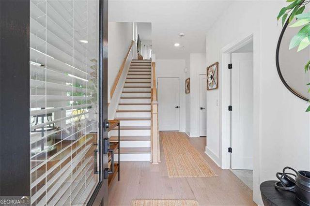 285 Walker Avenue, Roswell, GA 30076