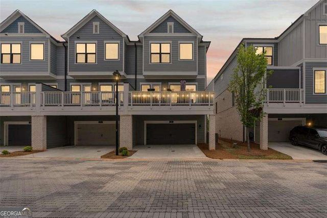 285 Walker Avenue, Roswell, GA 30076