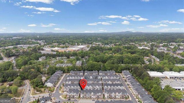 285 Walker Avenue, Roswell, GA 30076