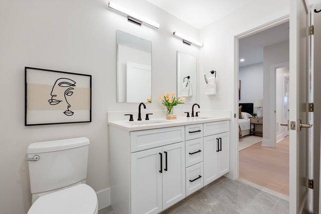 62 Foundry St 202, Wakefield, MA 01880