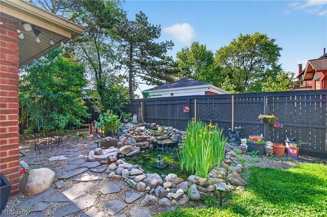 140 Smith Avenue NW, Canton, OH 44708