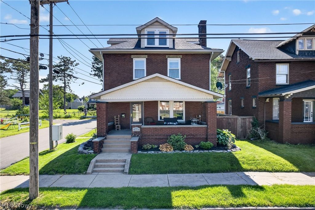 140 Smith Avenue NW, Canton, OH 44708