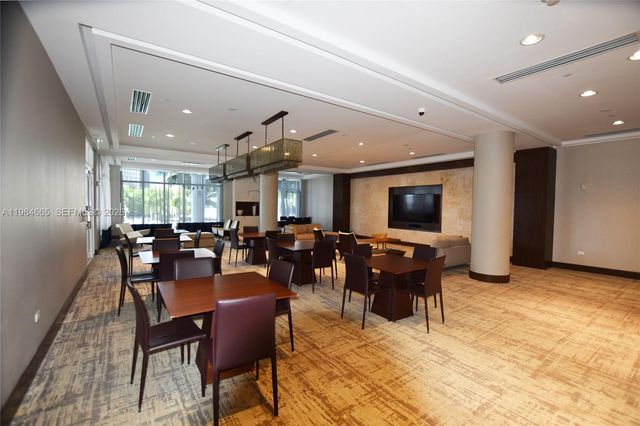 801 Brickell Key Blvd 1209, Miami, FL 33131