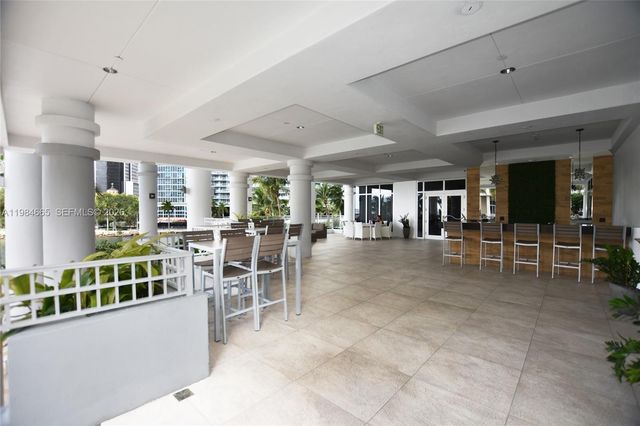801 Brickell Key Blvd 1209, Miami, FL 33131