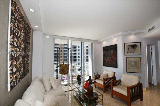 801 Brickell Key Blvd 1209, Miami, FL 33131