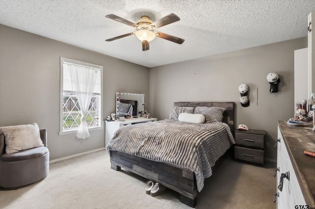 1045 County Road 3210, Mount Pleasant, TX 75455