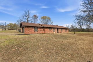 1045 County Road 3210, Mount Pleasant, TX 75455