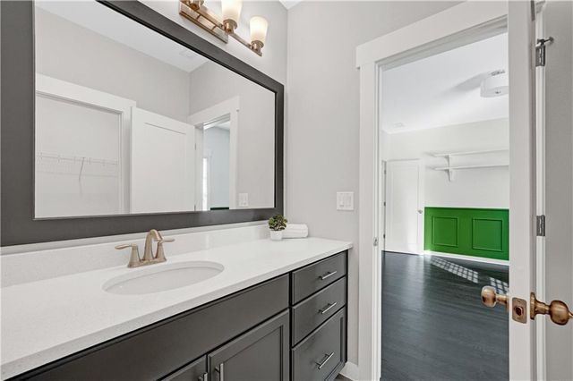 1888 Pointe Place Avenue, Atlanta, GA 30338