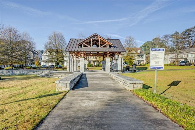 1888 Pointe Place Avenue, Atlanta, GA 30338